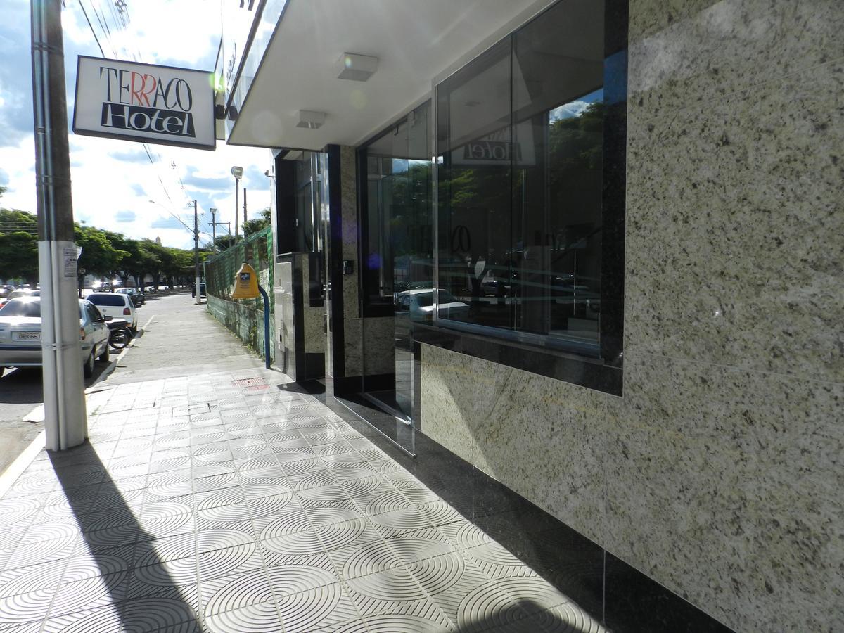 Terraco Hotel Três Pontas Dış mekan fotoğraf
